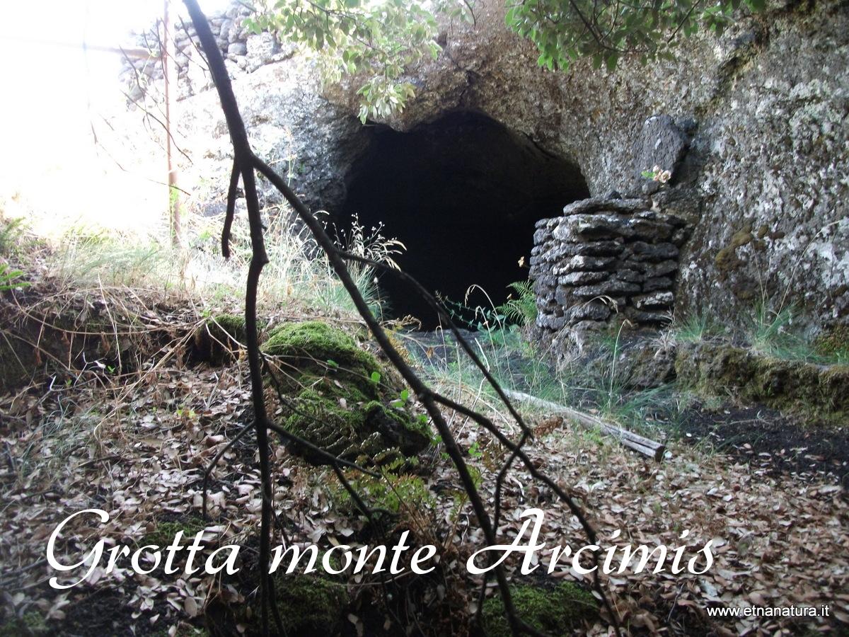 Grotta monte Arcimis